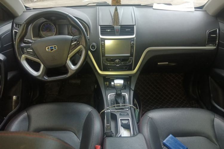 Used Geely Auto Emgrand 2014 Hatchback 1.3T CVT Elite Model Center Console