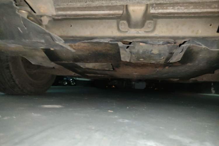 Used Geely Auto Emgrand 2014 Sedan 1.5L CVT Elite Model Chassis Front