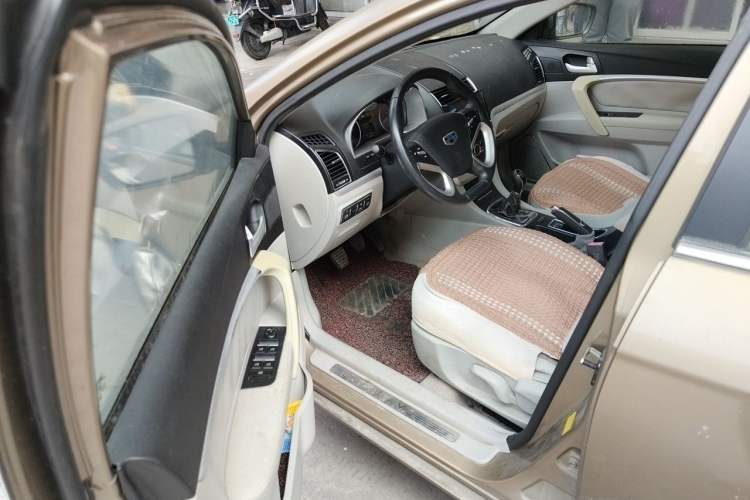 Used Geely Auto Emgrand 2014 Sedan 1.5L Manual Elite Model Driver Seat