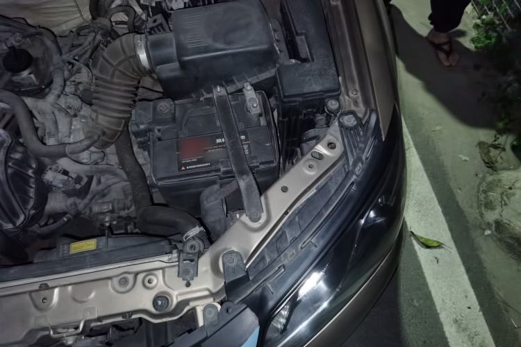 Used Geely Auto Emgrand 2014 Sedan 1.5L Manual Fashion Edition Engine Bay Left