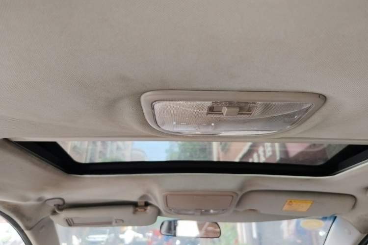 Used Geely Auto Emgrand 2014 Sedan 1.5L Manual Elite Model Headliner