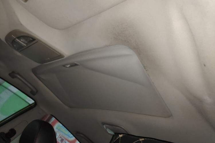 Used Geely Auto Emgrand 2014 Hatchback 1.5L Manual Elite Model Headliner