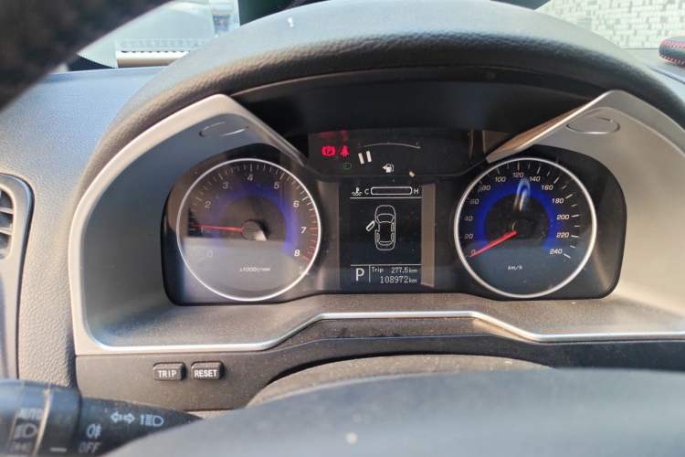 Used Geely Auto Emgrand 2014 Sedan 1.3T CVT Prestige Model Instrument Cluster