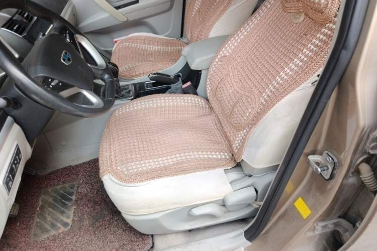 Used Geely Auto Emgrand 2014 Sedan 1.5L Manual Elite Model Left Front Seat