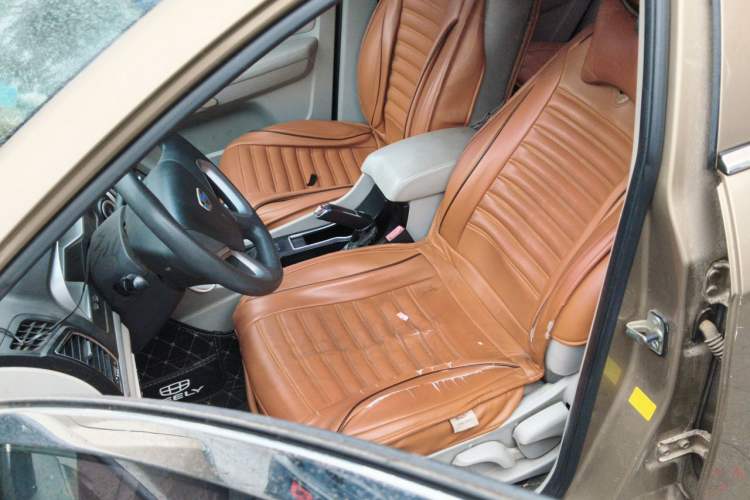 Used Geely Auto Emgrand 2014 Sedan 1.5L Manual Fashion Edition Left Front Seat