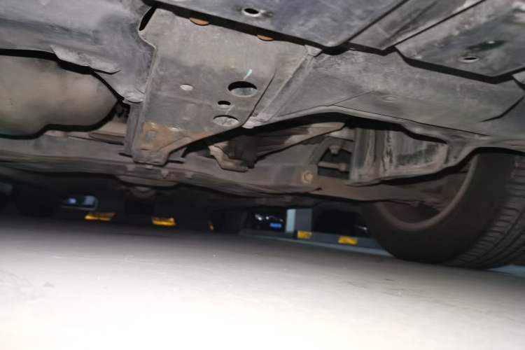 Used Geely Auto Emgrand 2015 Sedan 1.5L Manual - Top Trim Level Chassis Front