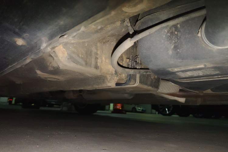 Used Geely Auto Emgrand 2015 Sedan 1.5L Manual - Top Trim Level Chassis Front Right