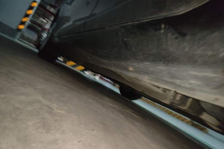 Used Geely Auto Emgrand 2015 Sedan 1.3T CVT Upward Edition Chassis Rear Left