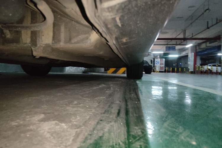 Used Geely Auto Emgrand 2015 Sedan 1.3T CVT Upward Edition Chassis Rear Right