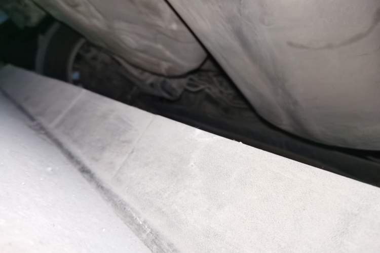 Used Geely Auto Emgrand 2015 Sedan 1.5L Manual - Top Trim Level Chassis Rear Right
