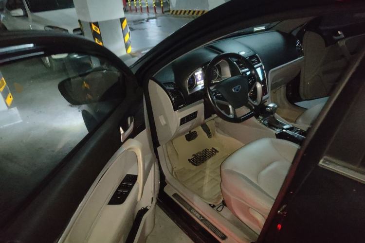 Used Geely Auto Emgrand 2015 Sedan 1.3T CVT Upward Edition Driver Seat