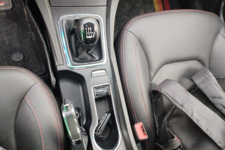 Used Geely Auto Emgrand 2015 Sedan 1.3T Manual Upward Edition Gear Lever