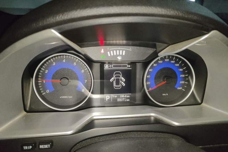 Used Geely Auto Emgrand 2015 Sedan 1.3T CVT Upward Edition Instrument Cluster