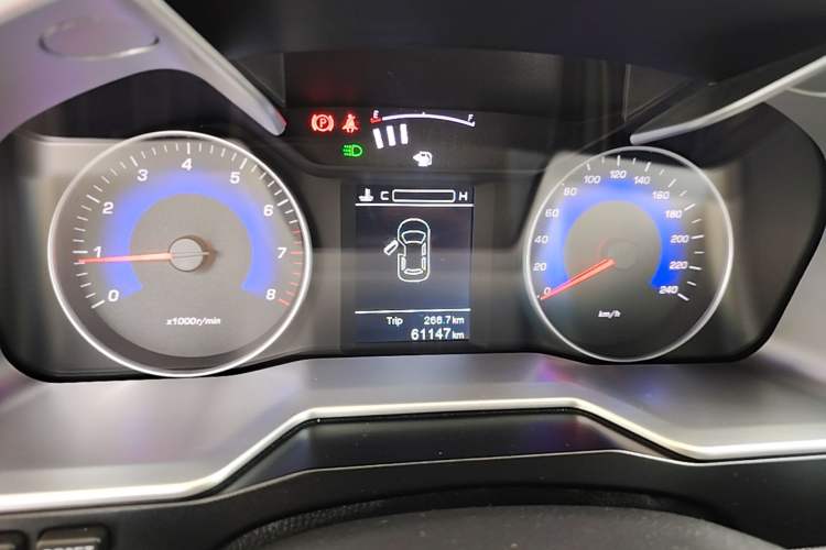 Used Geely Auto Emgrand 2015 Sedan 1.3T Manual Upward Edition Instrument Cluster