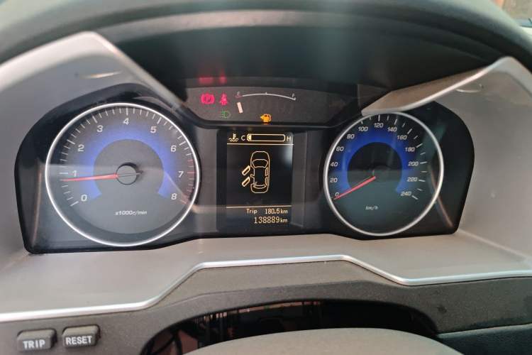 Used Geely Auto Emgrand 2015 Sedan 1.5L Manual - Top Trim Level Instrument Cluster