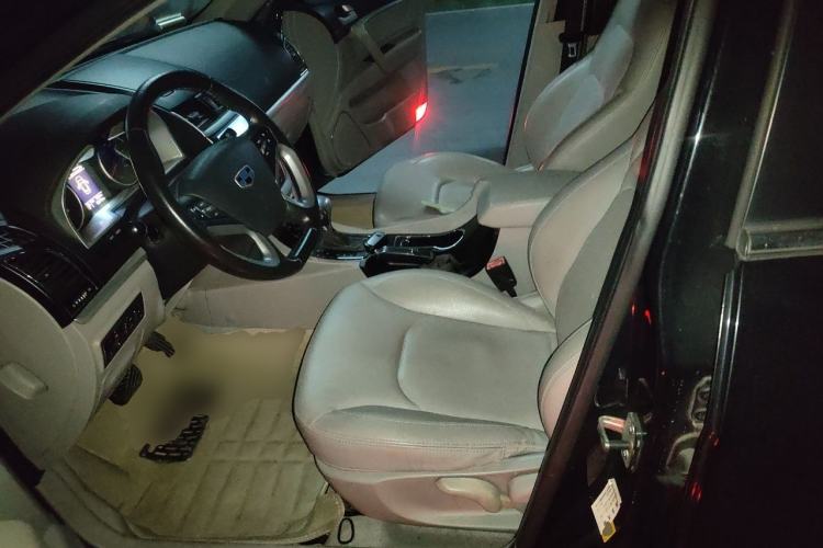 Used Geely Auto Emgrand 2015 Sedan 1.3T CVT Upward Edition Left Front Seat