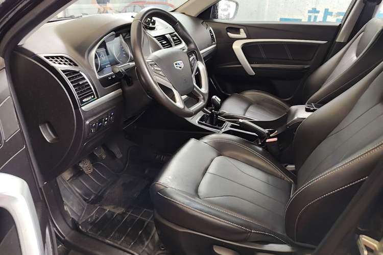 Used Geely Auto Emgrand 2015 Sedan 1.3T Manual Upward Edition Left Front Seat