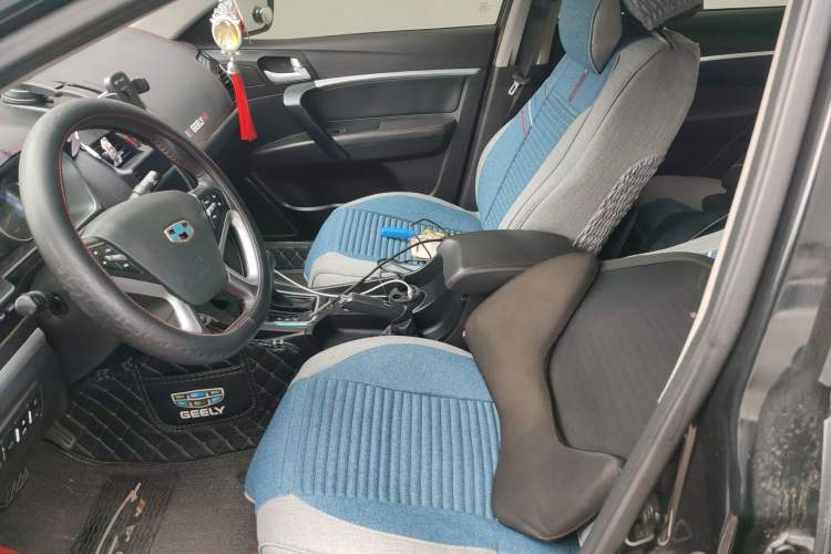 Used Geely Auto Emgrand 2015 Sedan 1.5L CVT Upward Version Left Front Seat