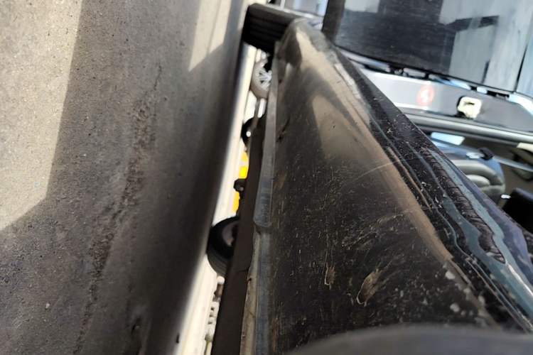 Used Geely Auto Emgrand 2015 Sedan 1.3T Manual Upward Edition Right Side Sill
