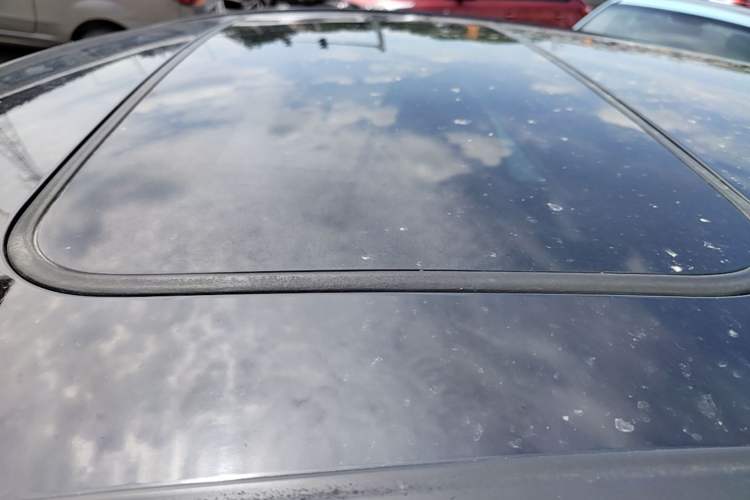 Used Geely Auto Emgrand 2015 Sedan 1.3T Manual Upward Edition Roof