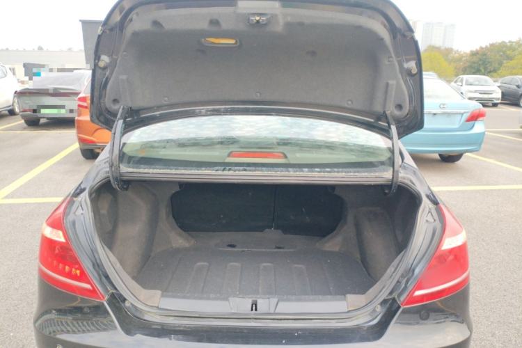 Used Geely Auto Emgrand 2015 Sedan 1.3T Manual Upward Edition Trunk