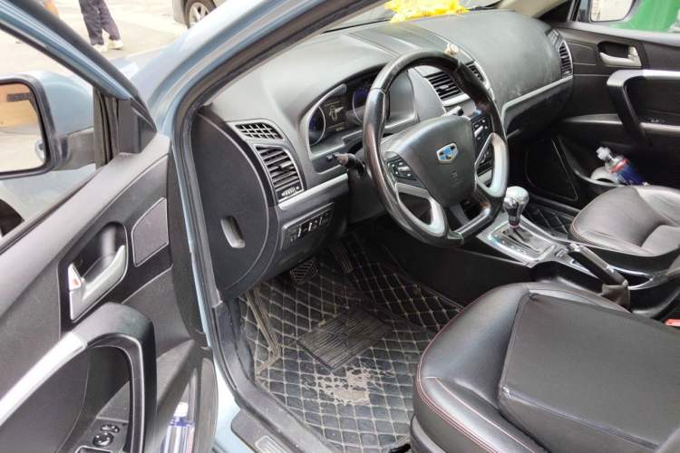 Used Geely Auto Emgrand 2015 Sedan 1.3T CVT Upward Edition Driver Seat