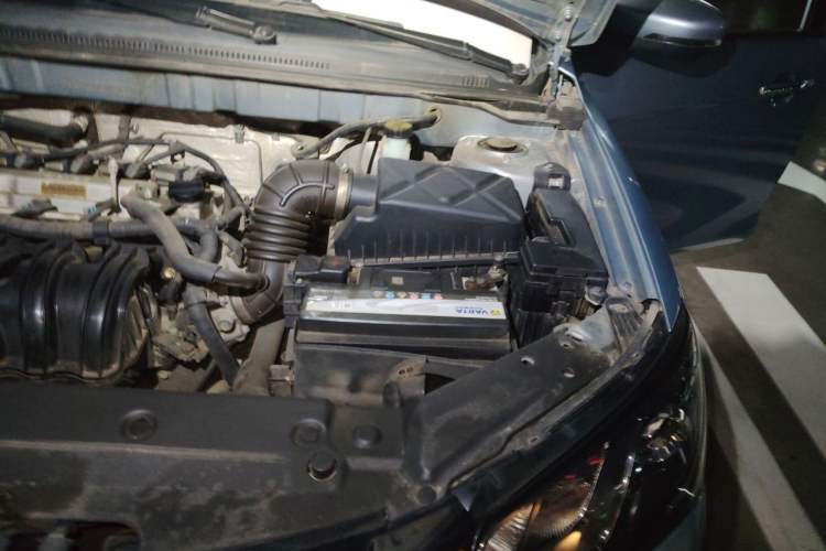 Used Geely Auto Emgrand 2015 Sedan 1.5L CVT Upward Version Engine Bay Left