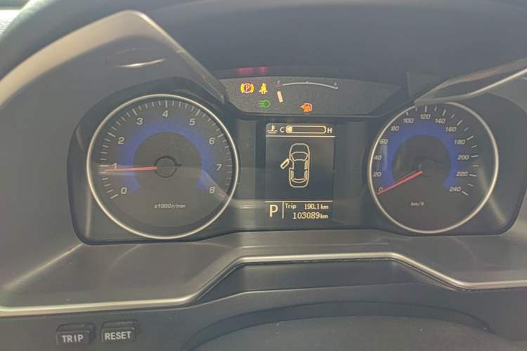 Used Geely Auto Emgrand 2015 Sedan 1.3T CVT Upward Edition Instrument Cluster