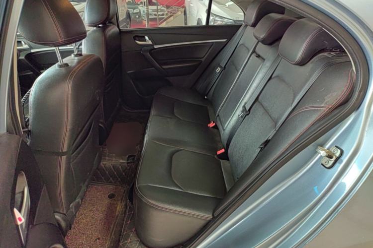 Used Geely Auto Emgrand 2015 Sedan 1.3T CVT Upward Edition Left Rear Seat