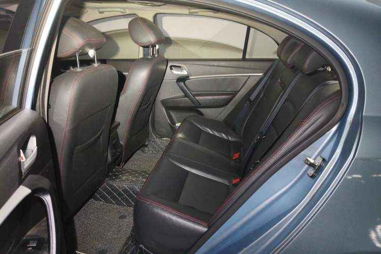 Used Geely Auto Emgrand 2015 Sedan 1.5L CVT Upward Version Left Rear Seat