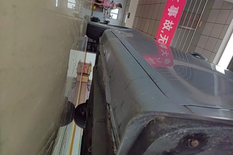 Used Geely Auto Emgrand 2015 Sedan 1.3T CVT Upward Edition Right Side Sill