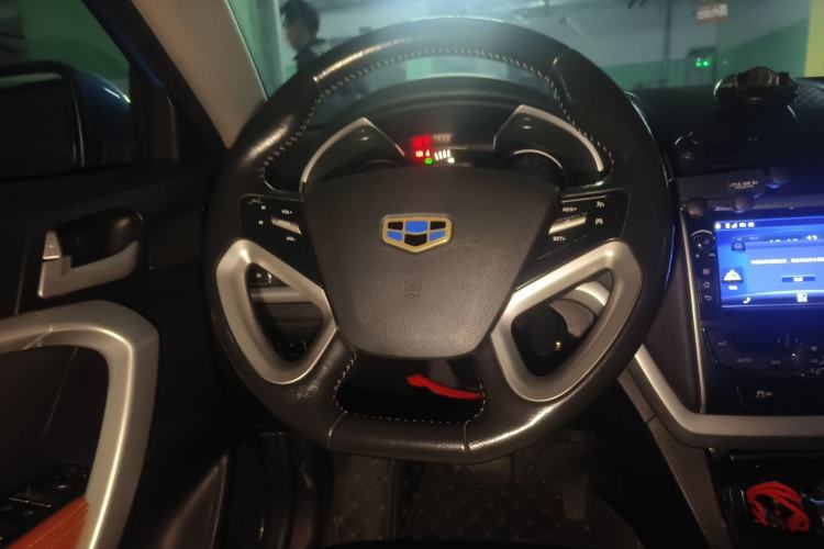 Used Geely Auto Emgrand 2015 Hatchback RS 1.3T CVT Top-Tier Version Steering Wheel