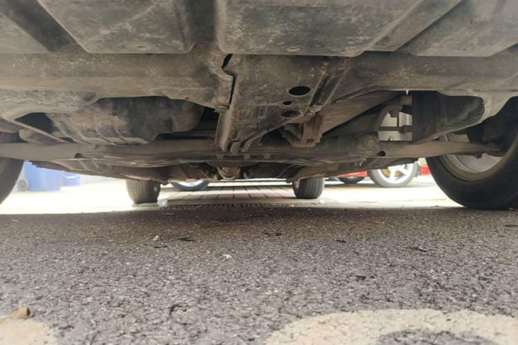 Used Geely Auto Emgrand 2015 Sedan 1.5L Manual - Top Trim Level Chassis Front
