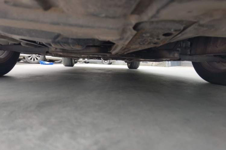 Used Geely Auto Emgrand 2015 Sedan 1.5L Manual - Top Trim Level Chassis Front