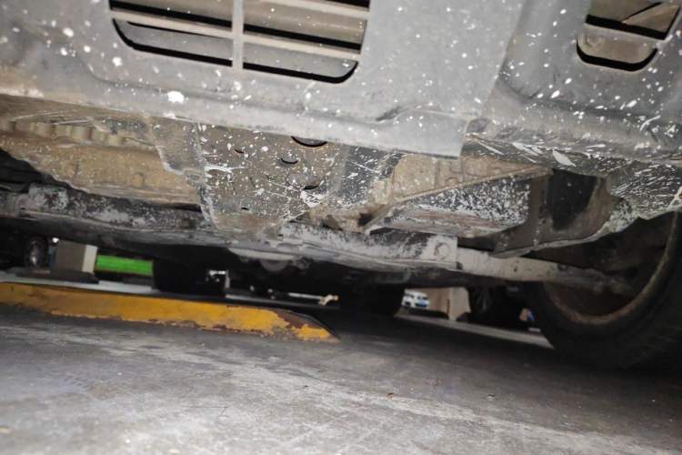 Used Geely Auto Emgrand 2015 Sedan 1.3T CVT Upward Edition Chassis Front
