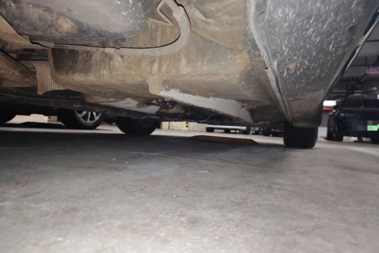 Used Geely Auto Emgrand 2015 Sedan 1.3T CVT Upward Edition Chassis Rear Right