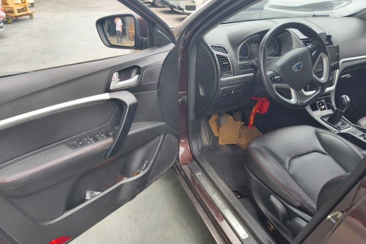 Used Geely Auto Emgrand 2015 Sedan 1.5L Manual - Top Trim Level Driver Seat