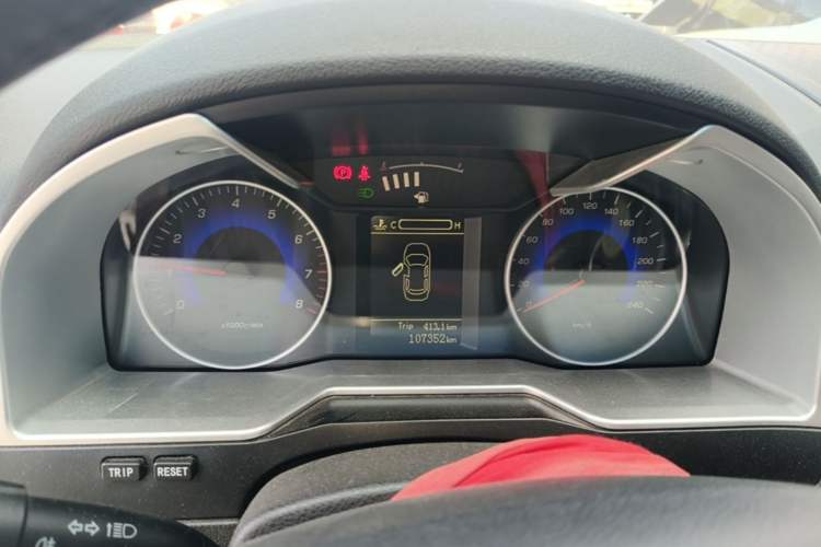 Used Geely Auto Emgrand 2015 Sedan 1.5L Manual - Top Trim Level Instrument Cluster