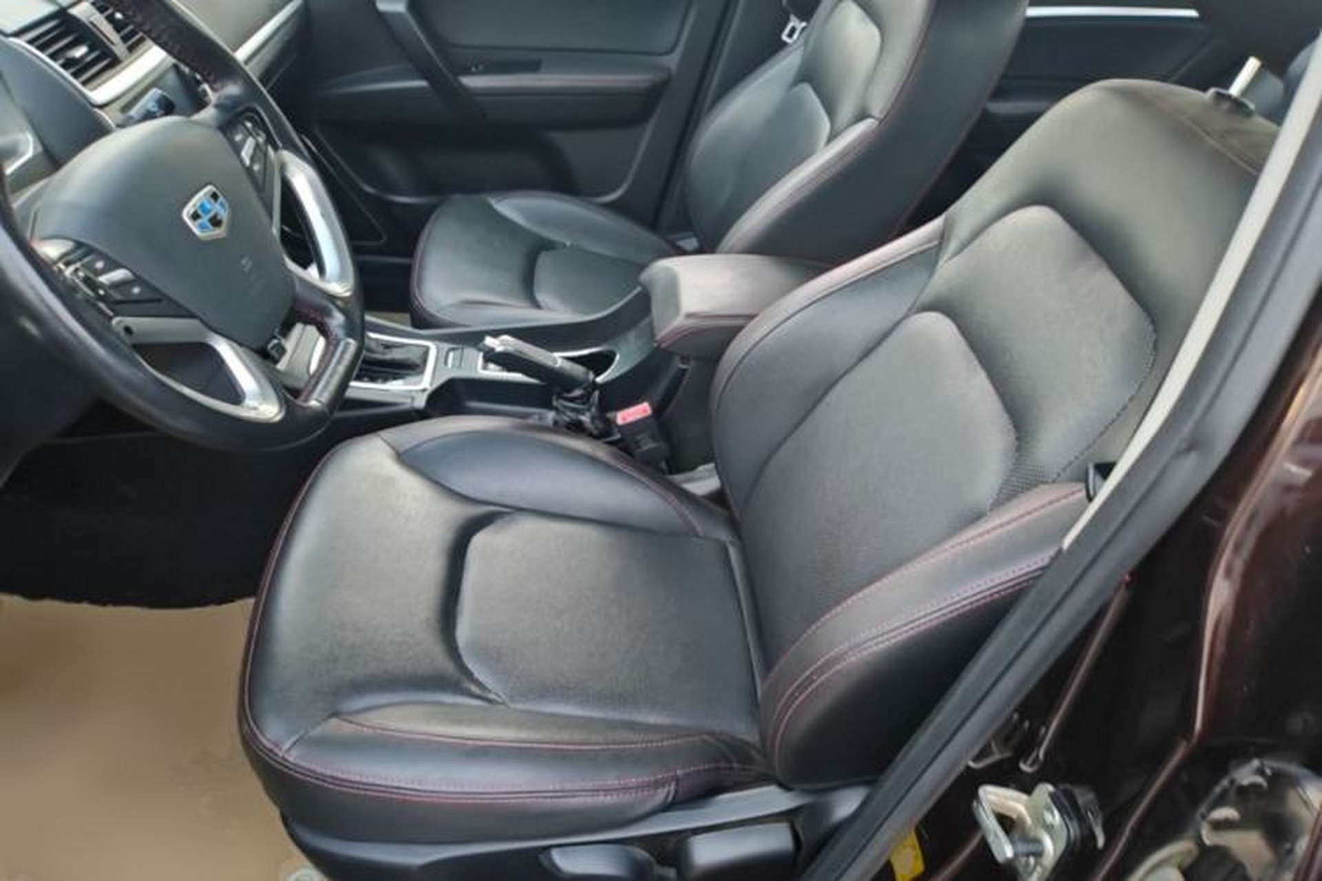 Used Geely Auto Emgrand 2015 Sedan 1.3T CVT Upward Edition Left Front Seat