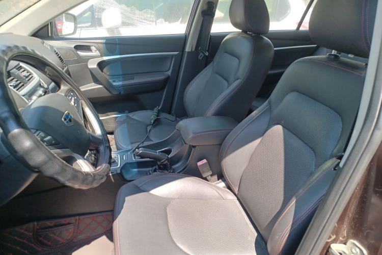 Used Geely Auto Emgrand 2015 Sedan 1.3T CVT Upward Edition Left Front Seat