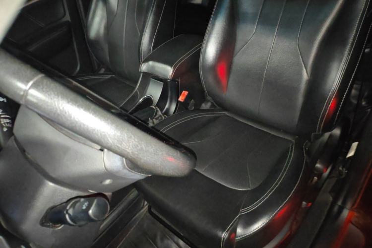 Used Geely Auto Emgrand 2015 Sedan 1.3T CVT Upward Edition Left Front Seat