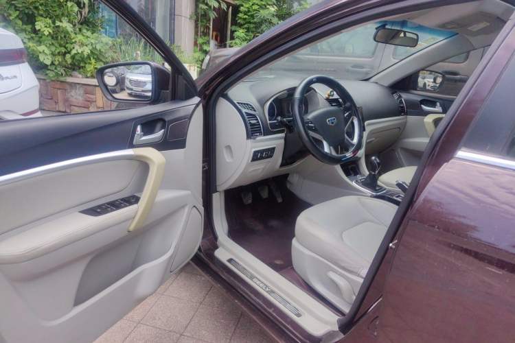 Used Geely Auto Emgrand 2015 Sedan 1.5L Manual - Top Trim Level Driver Seat