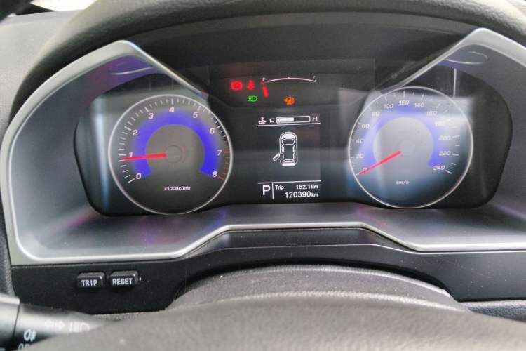 Used Geely Auto Emgrand 2015 Sedan 1.5L CVT Upward Version Instrument Cluster