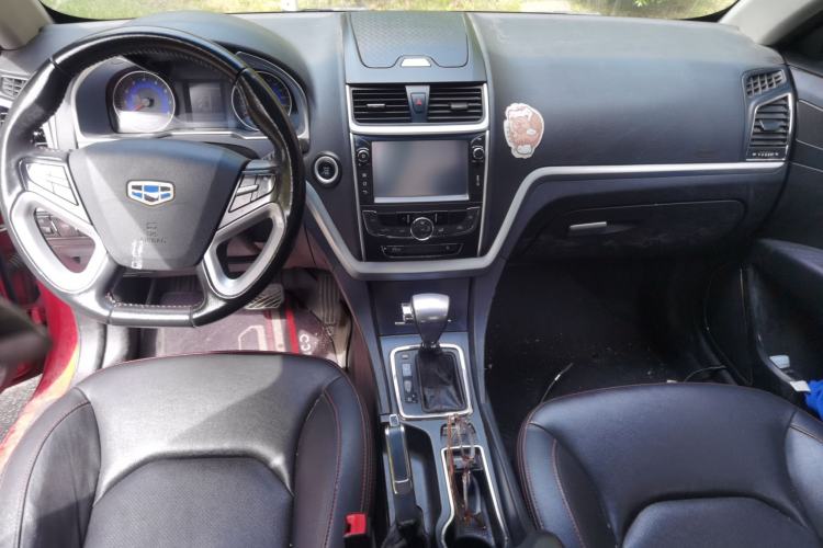 Used Geely Auto Emgrand 2015 Sedan 1.3T CVT Upward Edition Center Console