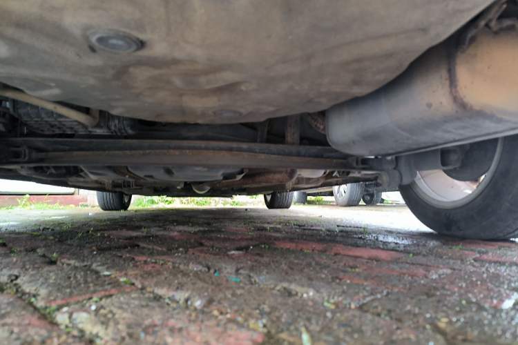 Used Geely Auto Emgrand 2015 Sedan 1.3T Manual Upward Edition Chassis Rear