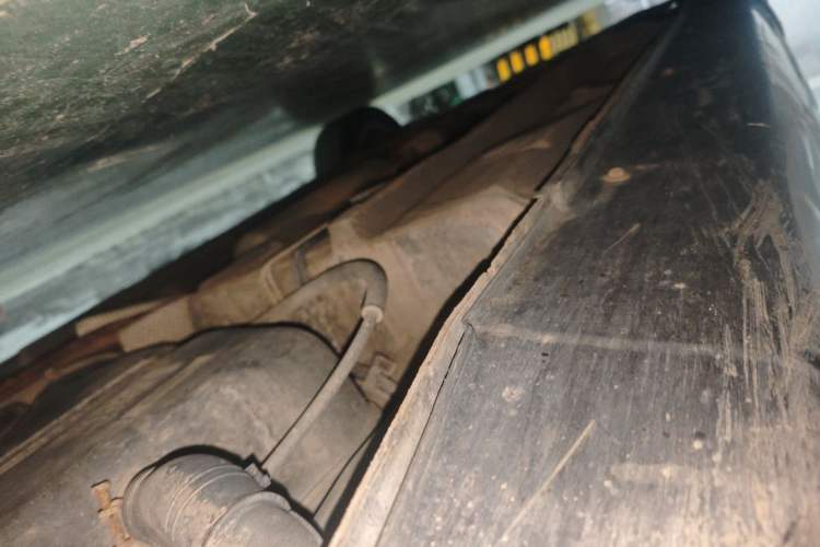 Used Geely Auto Emgrand 2015 Sedan 1.5L Manual - Top Trim Level Chassis Rear Left