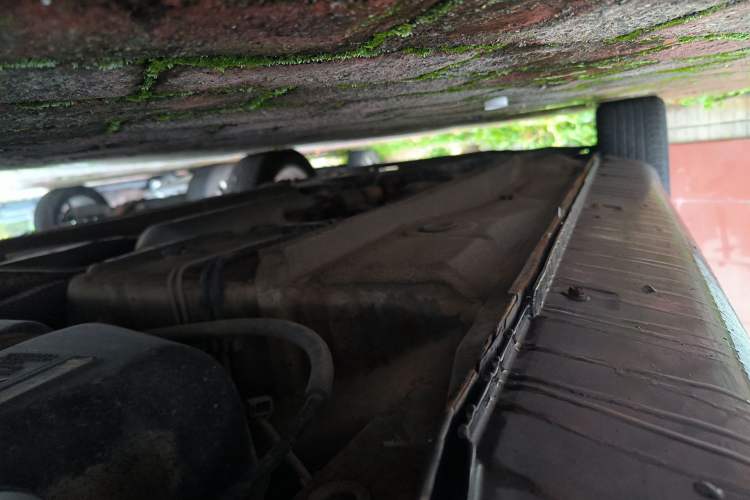 Used Geely Auto Emgrand 2015 Sedan 1.3T Manual Upward Edition Chassis Rear Left