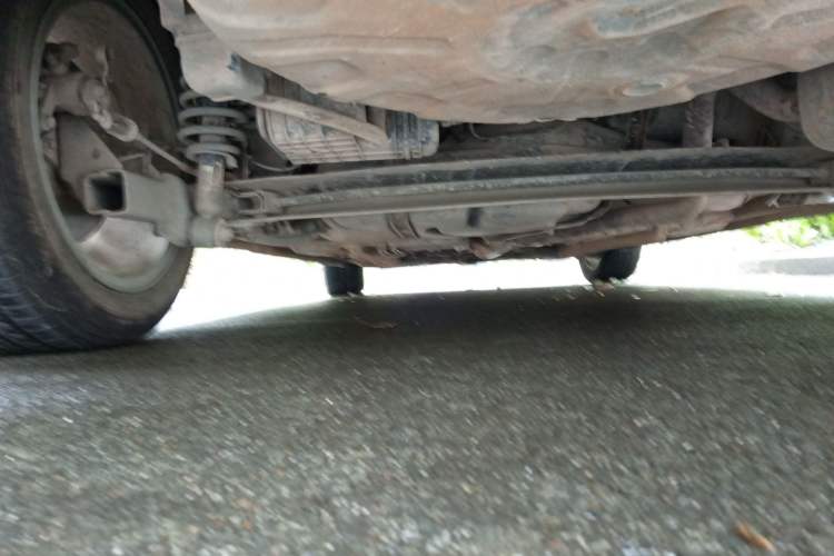 Used Geely Auto Emgrand 2015 Sedan 1.3T Manual Upward Edition Chassis Rear
