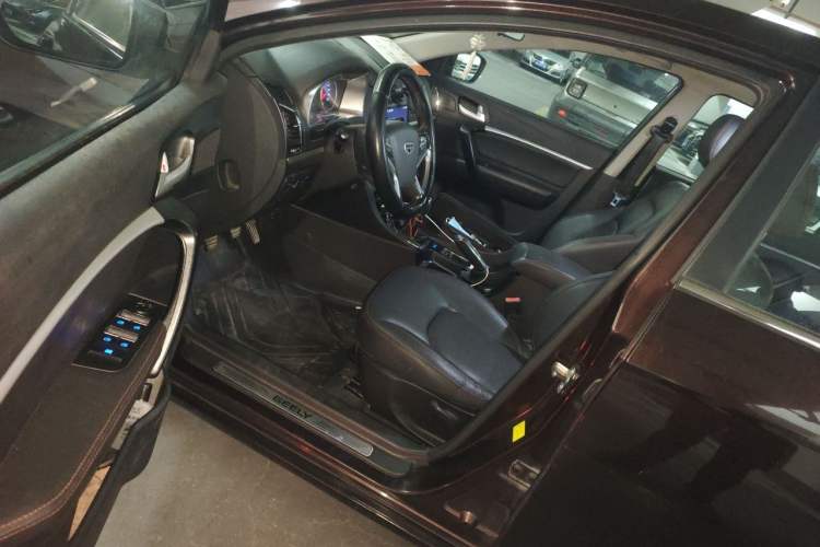 Used Geely Auto Emgrand 2015 Sedan 1.5L Manual - Top Trim Level Driver Seat