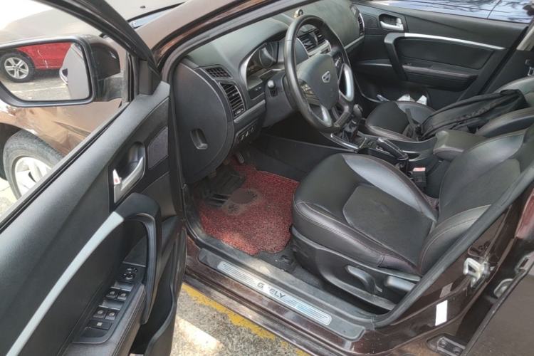 Used Geely Auto Emgrand 2015 Sedan 1.5L Manual - Top Trim Level Driver Seat